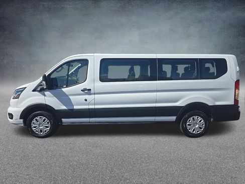 Used 2023 Ford Transit 350 XLT RWD image 7