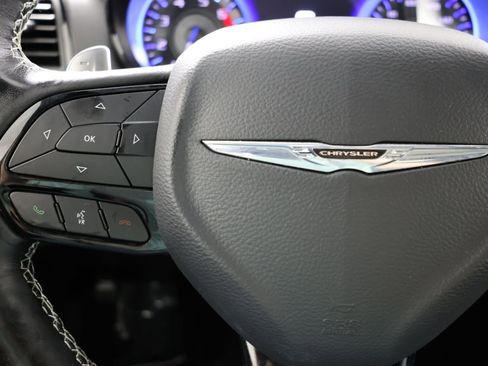 Used 2023 Chrysler 300 C RWD image 26