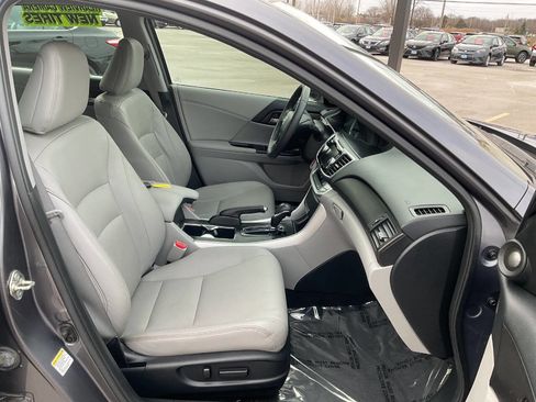 Used 2015 Honda Accord EX-L image 36