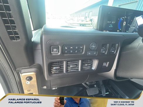 Used 2024 Chevrolet Brightdrop 600 w/ Commercial Equipment Package AWD/4WD image 13