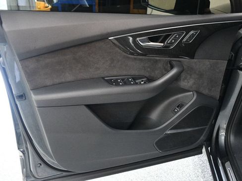 Used 2021 Audi SQ7 Premium Plus AWD/4WD image 23