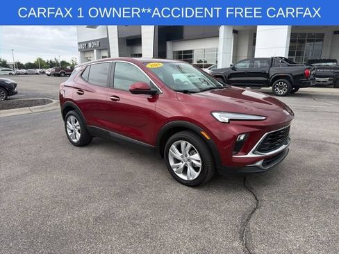 Used 2024 Buick Encore GX Preferred FWD image 2