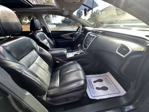 Used 2017 Nissan Murano Platinum w/ Platinum Technology Package FWD image 13