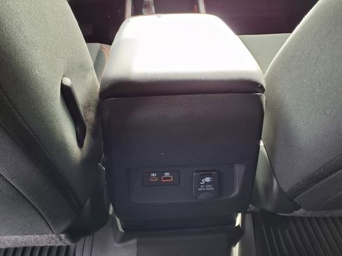 Used 2023 Nissan Frontier PRO-4X w/ Pro Convenience Package image 19