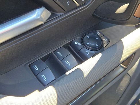 New 2025 GMC Hummer EV 2X w/ Extreme Off-Road Package image 24