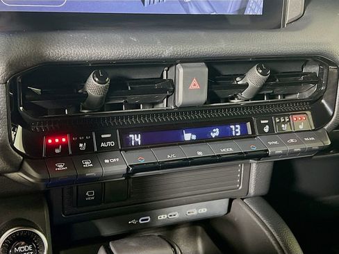 Certified 2025 Toyota Land Cruiser image 15