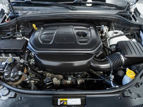 Used 2019 Jeep Grand Cherokee Limited AWD/4WD image 20