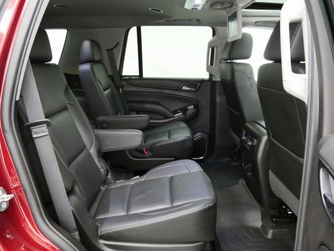 Used 2018 GMC Yukon SLT w/ Open Road Package image 19