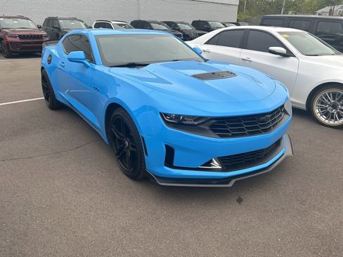 Used 2022 Chevrolet Camaro LT w/ RS Package RWD image 3