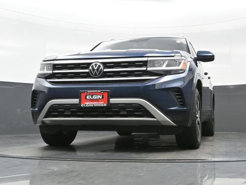 Used 2020 Volkswagen Atlas Cross Sport SE image 38