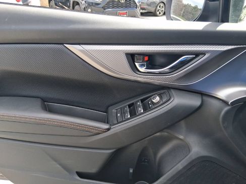 Used 2021 Subaru Crosstrek 2.5i Limited AWD/4WD image 12