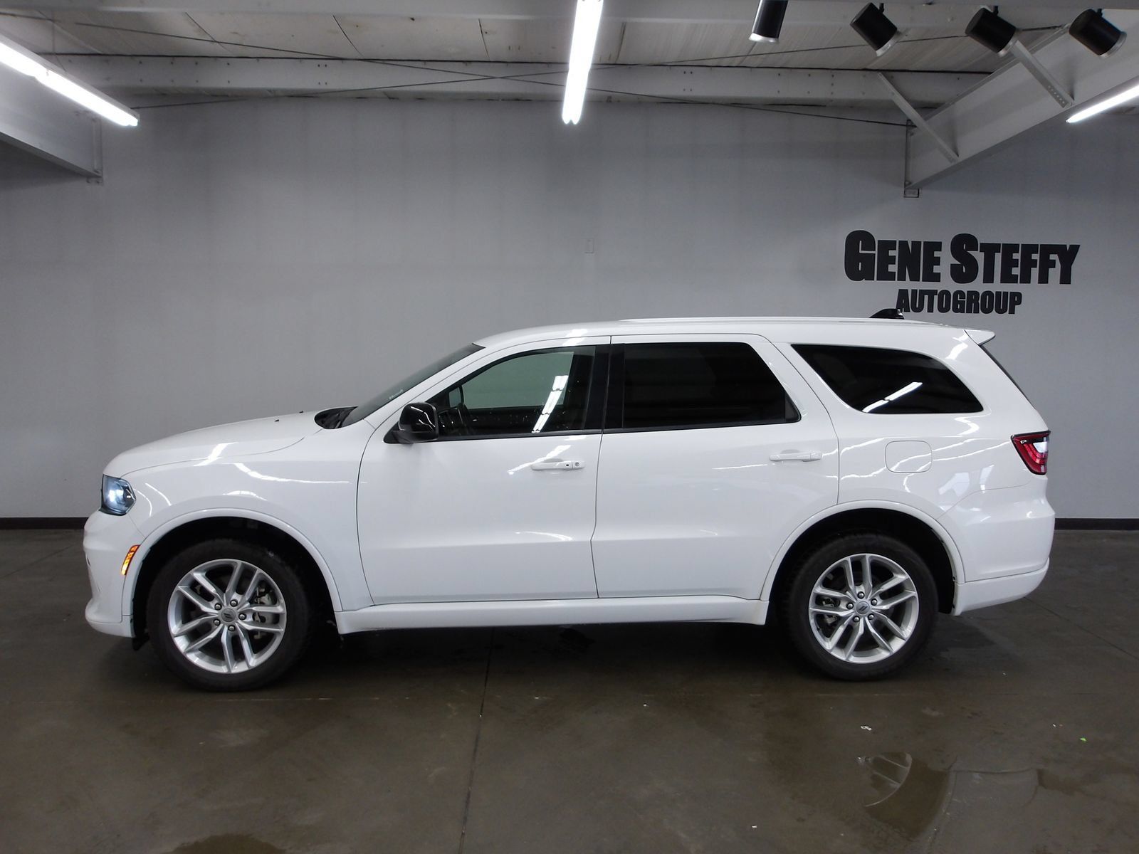 Used 2023 Dodge Durango GT AWD/4WD image 8