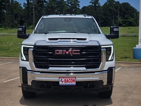 New 2026 GMC Sierra 2500 Pro w/ Convenience Package AWD/4WD image 2