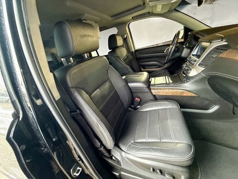 Used 2018 GMC Yukon Denali w/ Denali Ultimate Package image 33
