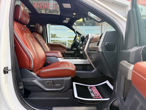 Used 2022 Ford F250 Platinum image 40