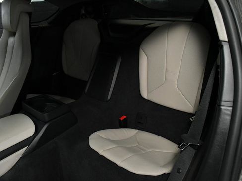Used 2016 BMW i8 image 32