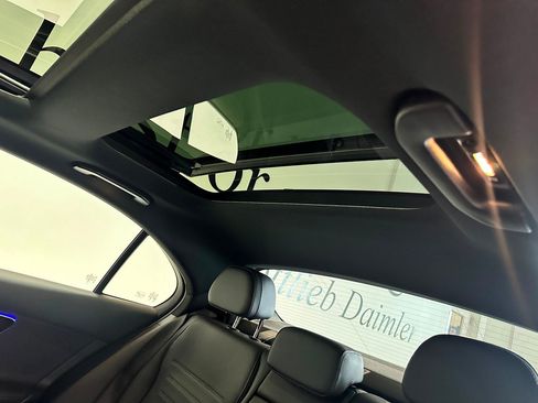 Certified 2025 Mercedes-Benz C 300 4MATIC Sedan image 33