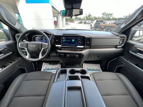 Used 2025 Chevrolet Silverado 1500 RST RWD image 2