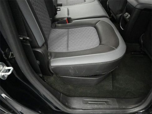 Used 2017 Chevrolet Colorado Z71 image 27