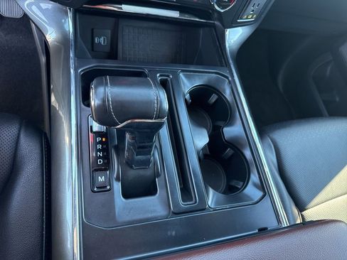 Used 2022 Ford F150 Lariat image 31