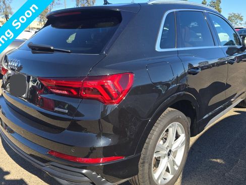 Used 2022 Audi Q3 2.0T Premium Plus w/ Premium Plus Package image 6