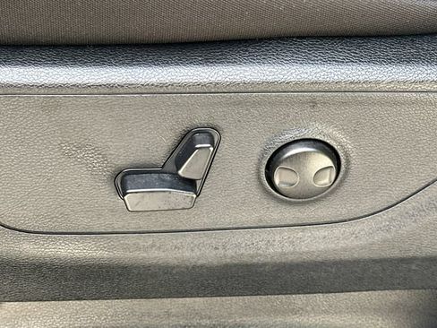 Used 2026 RAM 1500 Big Horn AWD/4WD image 40