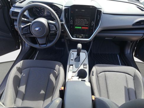 Used 2025 Subaru Crosstrek 2.5i Premium AWD/4WD image 9