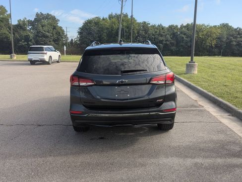 Used 2023 Chevrolet Equinox RS AWD/4WD image 4