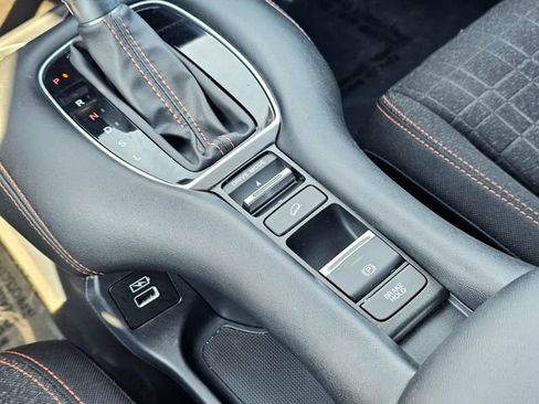 Used 2023 Honda HR-V Sport image 33