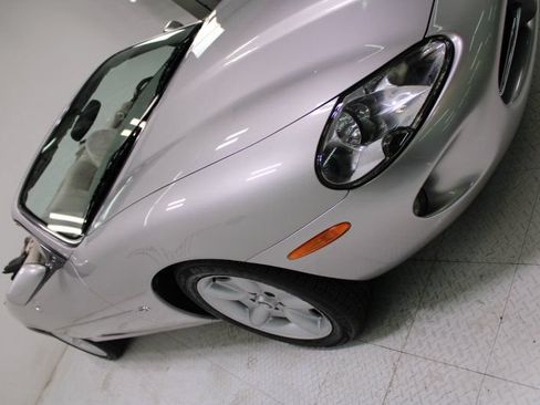Used 1999 Jaguar XK8 Convertible RWD image 12