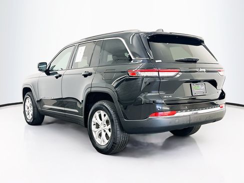Used 2024 Jeep Grand Cherokee Limited AWD/4WD image 5