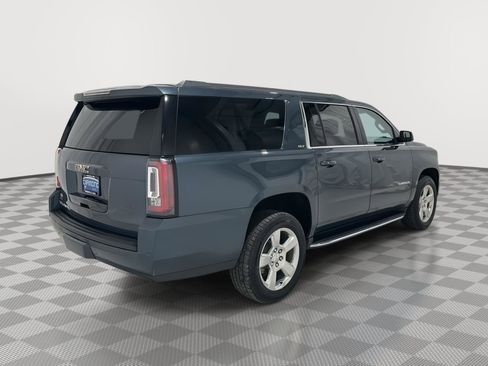 Used 2020 GMC Yukon XL SLT image 5