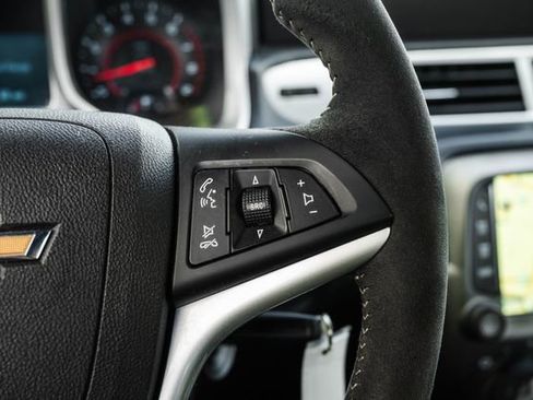 Used 2015 Chevrolet Camaro SS w/ SS Performance Package image 64