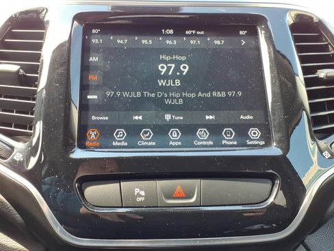 Used 2020 Jeep Cherokee Limited AWD/4WD image 15