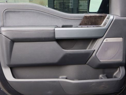 Used 2023 Ford F150 Lightning Lariat w/ Equipment Group 511A High image 9