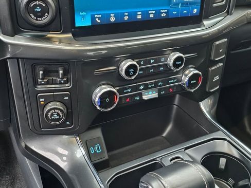 Certified 2022 Ford F150 XLT w/ Equipment Group 302A High image 27