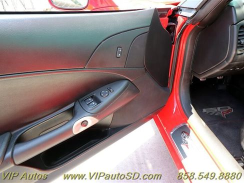 Used 2013 Chevrolet Corvette Convertible w/ Battery Protection Package image 12