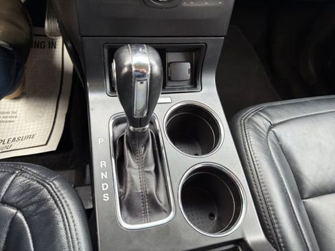 Used 2019 Ford Flex SEL image 18