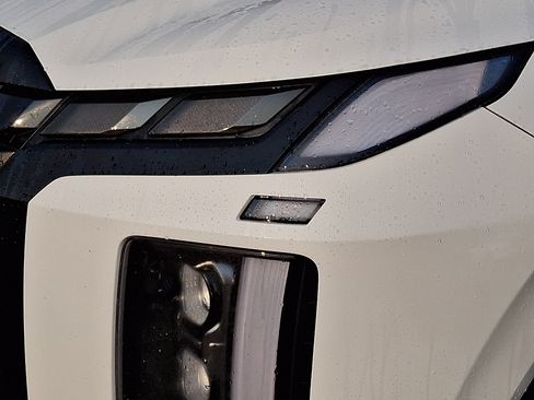 Certified 2025 Hyundai Palisade SEL FWD image 9