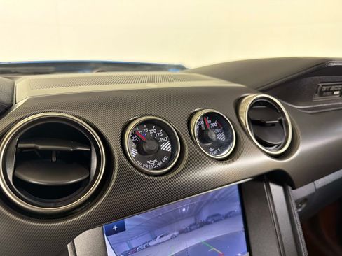 Used 2021 Ford Mustang Shelby GT500 w/ Technology Package RWD image 39