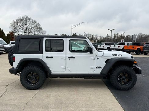 New 2026 Jeep Wrangler Willys AWD/4WD image 8