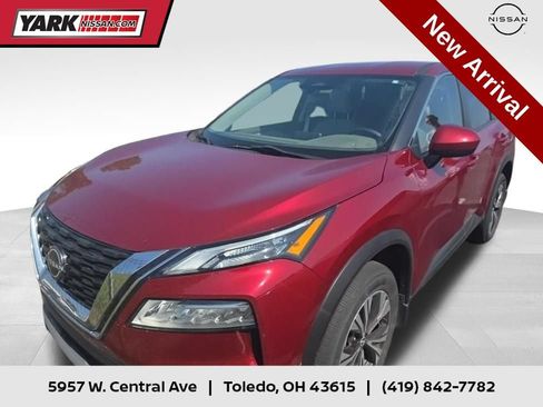 Used 2023 Nissan Rogue SV AWD/4WD image 1