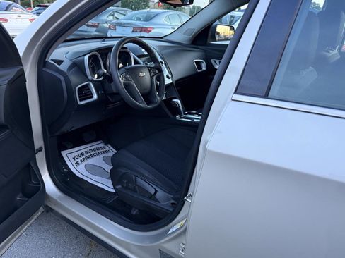 Used 2015 Chevrolet Equinox LS FWD image 8