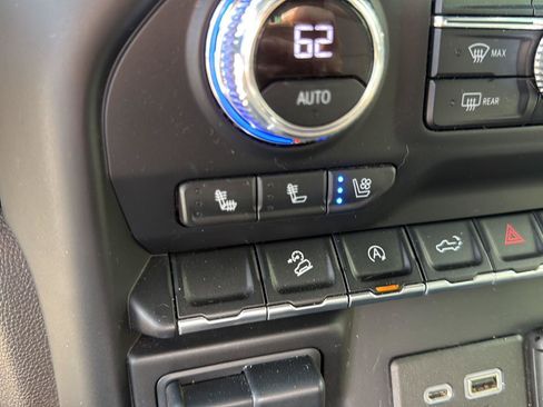 Used 2021 GMC Sierra 1500 SLT AWD/4WD image 27
