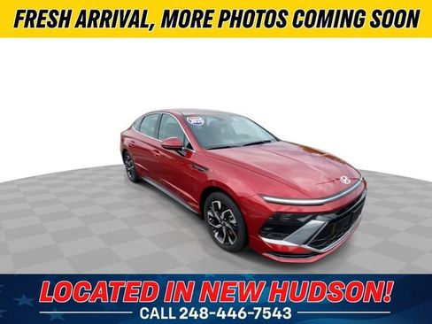 Used 2025 Hyundai Sonata SEL FWD image 4
