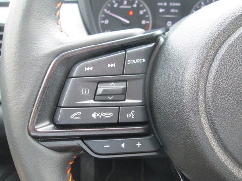 Used 2024 Subaru Crosstrek 2.5i Limited AWD/4WD image 18