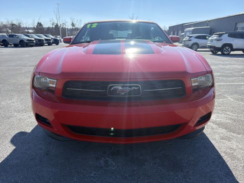 Used 2012 Ford Mustang Premium image 9