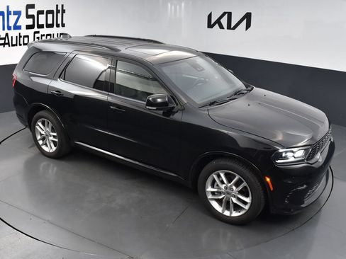 Used 2024 Dodge Durango GT RWD image 15