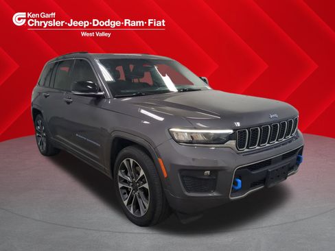 Used 2022 Jeep Grand Cherokee Overland image 1