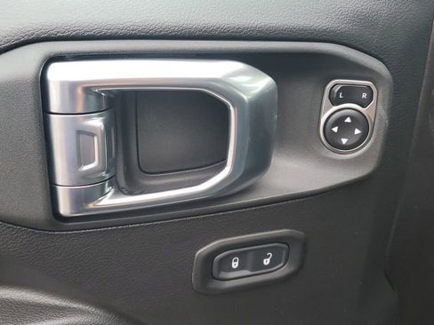 New 2025 Jeep Wrangler Sport S image 19